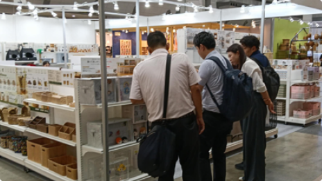展示会の様子 2